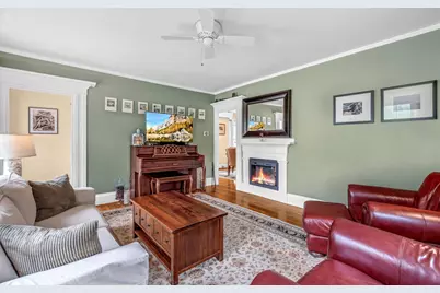 15 Wadsworth Street, Thomaston, ME 04861 - Photo 41