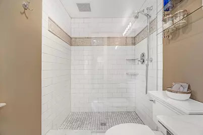 15 Wadsworth Street, Thomaston, ME 04861 - Photo 13