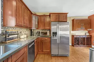 15 Wadsworth St, Thomaston, ME 04861 - Photo 23