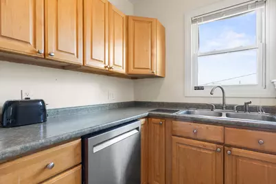 9 E Grand Avenue #12, Scarborough, ME 04074 - Photo 19