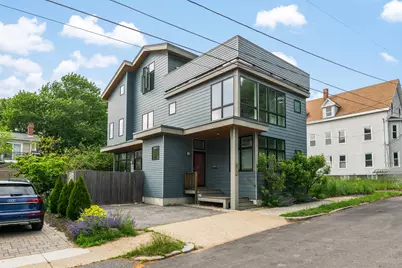 107 Monument Street, Portland, ME 04101 - Photo 1