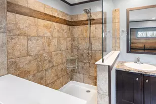 112 Raccoon Cv Rd, Lamoine, ME 04605 - Photo 31