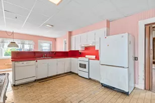 147 Talbot Ave, Rockland, ME 04841 - Photo 19