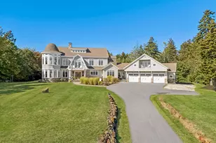 4 Cole Farm Dr, Scarborough, ME 04074 - Photo 1