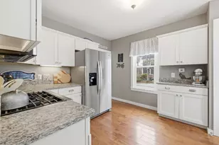 24 Grove St, Kennebunk, ME 04043 - Photo 19