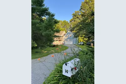 14 Eastfield Road, Cape Elizabeth, ME 04107 - Photo 1