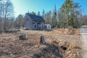 10 Dwelly Point Rd, Franklin, ME 04634 - Photo 11