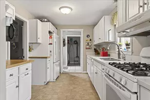 58 Bicknell Rd, Belmont, ME 04952 - Photo 13