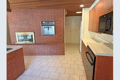 685 Main Road, Holden, ME 04429 - Photo 17