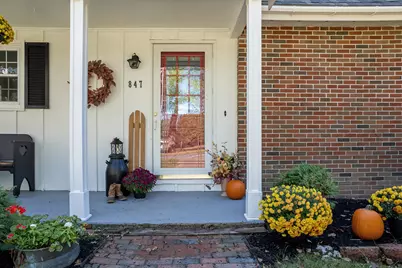 847 Middlesex Road, Topsham, ME 04086 - Photo 5