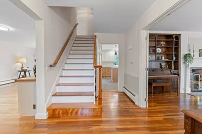 847 Middlesex Road, Topsham, ME 04086 - Photo 7