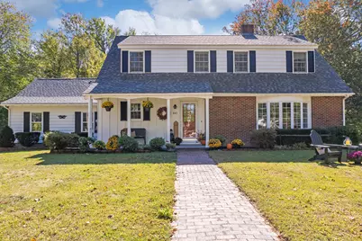 847 Middlesex Road, Topsham, ME 04086 - Photo 1