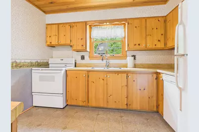 1021 S Shore Road, Madawaska, ME 04783 - Photo 5
