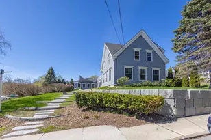 48 Washington St, Camden, ME 04843 - Photo 3