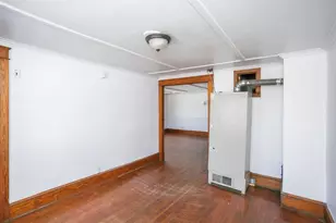 133 Croswell Rd, Farmington, ME 04938 - Photo 7