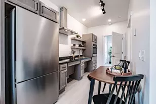 65 Dougherty Ct, Portland, ME 04102 - Photo 5