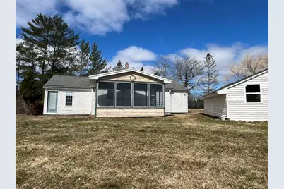 1071 Clinton Avenue, Benton, ME 04901 - Photo 5