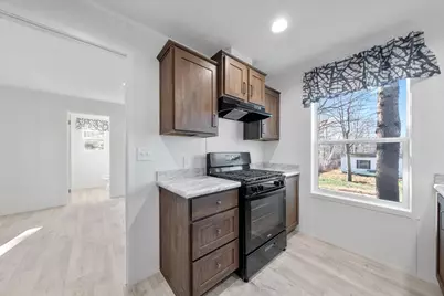 970 Gardiner Road, Wiscasset, ME 04578 - Photo 9