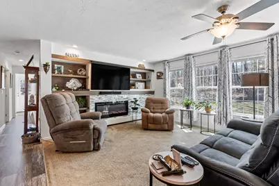 25 Birch Street, Winthrop, ME 04364 - Photo 9