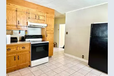 158 Pleasant Avenue, Madawaska, ME 04756 - Photo 11