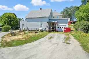 2 King St, Fairfield, ME 04937 - Photo 3
