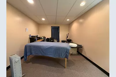 442 W Broadway, Lincoln, ME 04457 - Photo 11