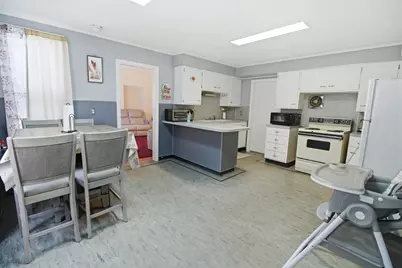 104 S Main Street, Auburn, ME 04210 - Photo 33