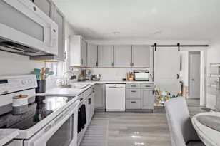 3 Nichols Ln, Kennebunk, ME 04043 - Photo 7