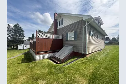 35 Leighton Avenue, Limestone, ME 04750 - Photo 5