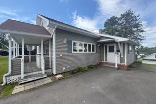 35 Leighton Ave, Limestone, ME 04750 - Photo 3
