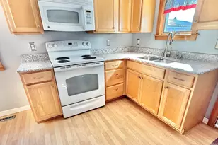 31 Delmont St, Presque Isle, ME 04769 - Photo 13