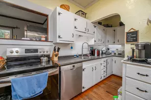 140 Hartland Ave, Pittsfield, ME 04967 - Photo 27