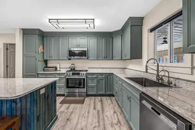 156 Congress Street, Belfast, ME 04915 - Photo 3