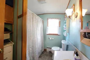 77 Connecticut Ave, Millinocket, ME 04462 - Photo 15