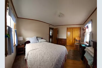 77 Connecticut Avenue, Millinocket, ME 04462 - Photo 13