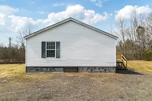 269 Summer St, Oakland, ME 04963 - Photo 3