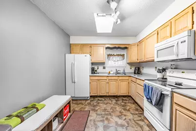28 Abbott Street, Old Town, ME 04468 - Photo 7