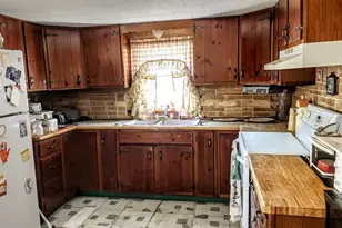 22 Horseshoe Rd, Medway, ME 04460 - Photo 5