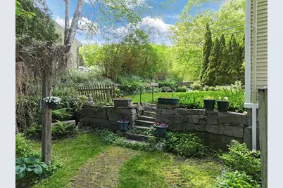 2 Warren Street, Hallowell, ME 04347 - Photo 9
