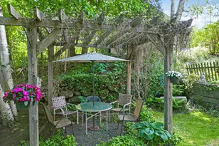 2 Warren St, Hallowell, ME 04347 - Photo 3