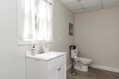 918 Broadway, South Portland, ME 04106 - Photo 11