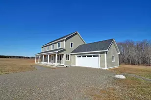 15 Lilac Ln, Houlton, ME 04730 - Photo 29