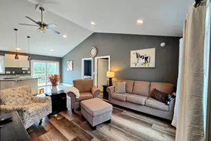 976 Park St, Paris, ME 04281 - Photo 1