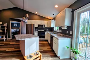976 Park St, Paris, ME 04281 - Photo 15