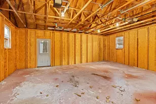 137 Barlen St, Farmington, ME 04938 - Photo 11