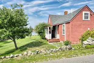 129 E Boston Rd, Vinalhaven, ME 04863 - Photo 5