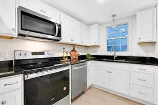 41 Lotts Dr, Windham, ME 04062 - Photo 9
