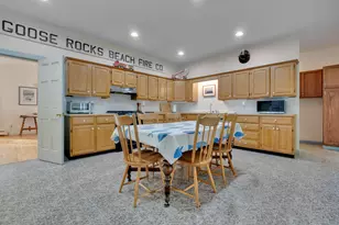 40 Wildwood Ave, Kennebunkport, ME 04046 - Photo 9