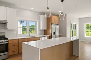 108 Owls Nest Rd, Portland, ME 04102 - Photo 9