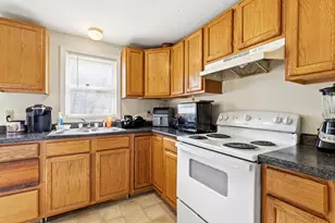 5 Appleby St, Sanford, ME 04073 - Photo 7